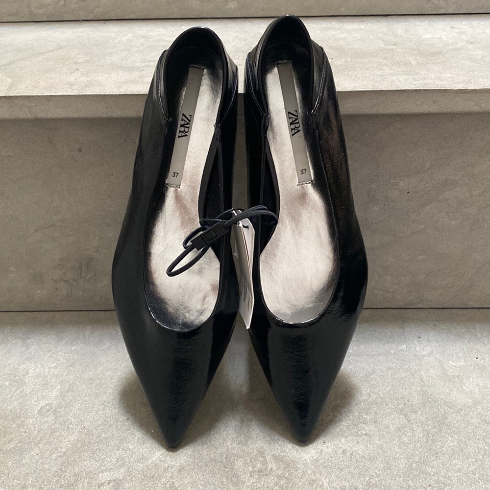 NWT Zara Black  Patent Shoes